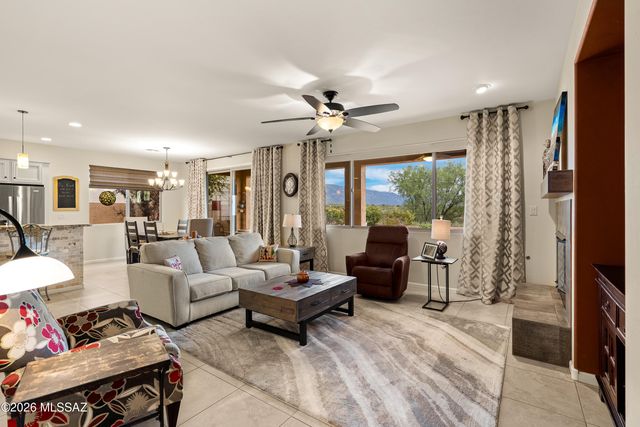 60571 E Arroyo Vista Drive, Oracle, AZ 85623
