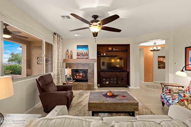 60571 E Arroyo Vista Drive, Oracle, AZ 85623
