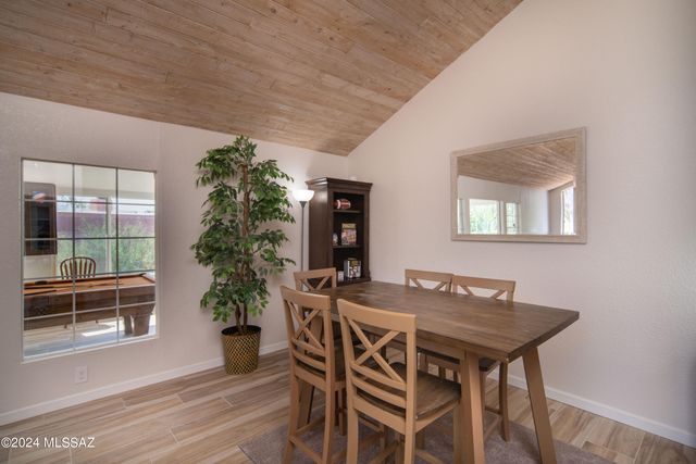 5617 N Camino Del Conde, Tucson, AZ 85718
