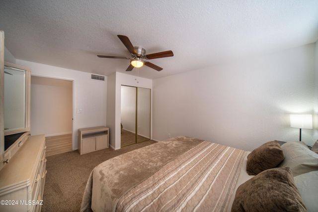 5617 N Camino Del Conde, Tucson, AZ 85718