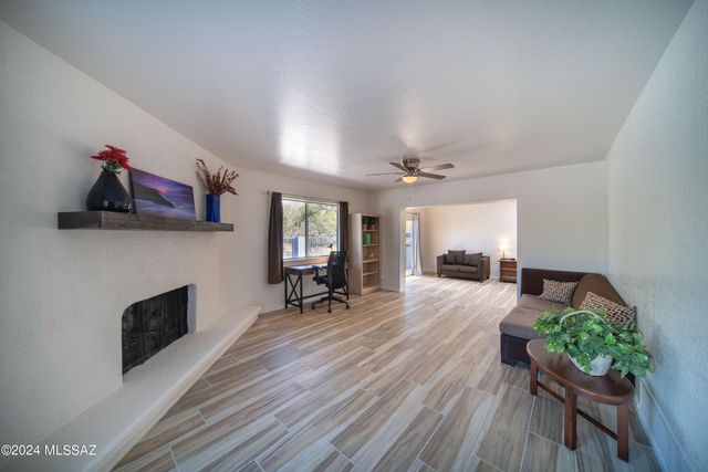 5617 N Camino Del Conde, Tucson, AZ 85718