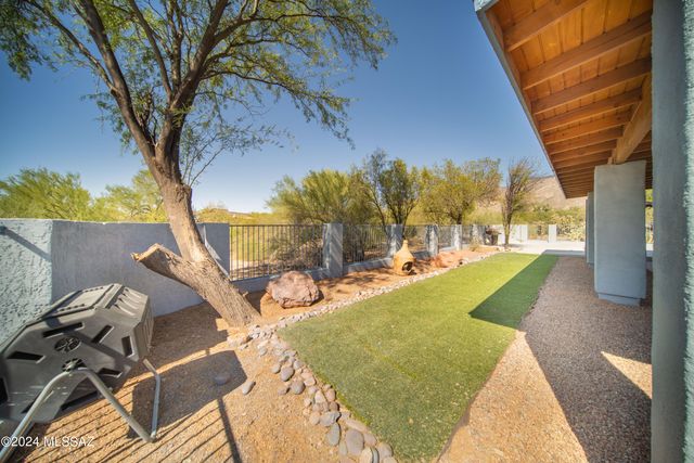 5617 N Camino Del Conde, Tucson, AZ 85718