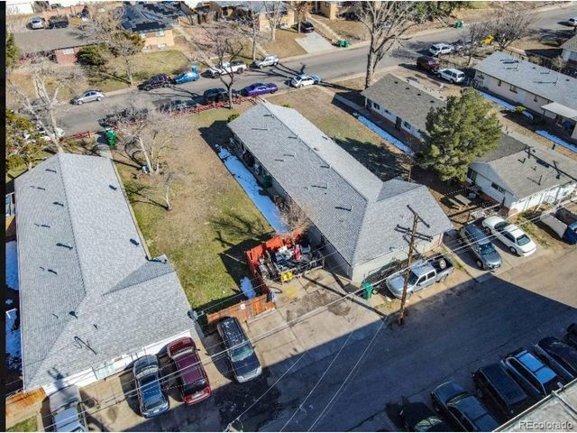 1193 Akron St, Aurora, CO 80010