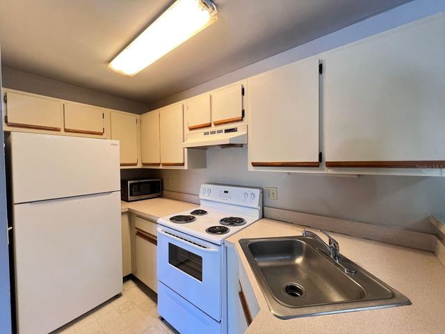 6004 WESTGATE DRIVE 204, Orlando, FL 32835