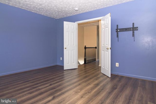 26 HICKORY, Elkton, MD 21921