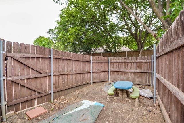 1345 Jeanette Way, Carrollton, TX 75006