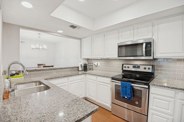 1345 Jeanette Way, Carrollton, TX 75006