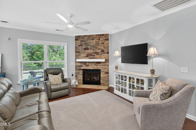 27 Currituck Lane, Durham, NC 27703