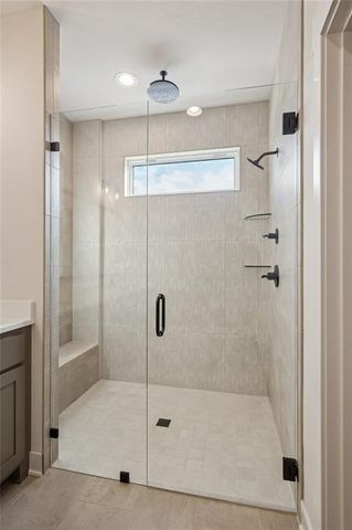 2157 Black Walnut Drive, Liberty, MO 64068