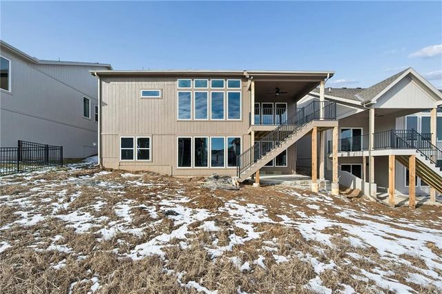 2157 Black Walnut Drive, Liberty, MO 64068