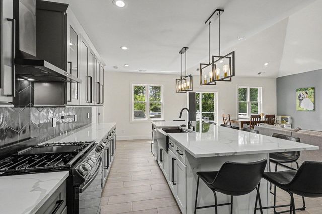 8308 Jack Pine Circle, Ypsilanti, MI 48197
