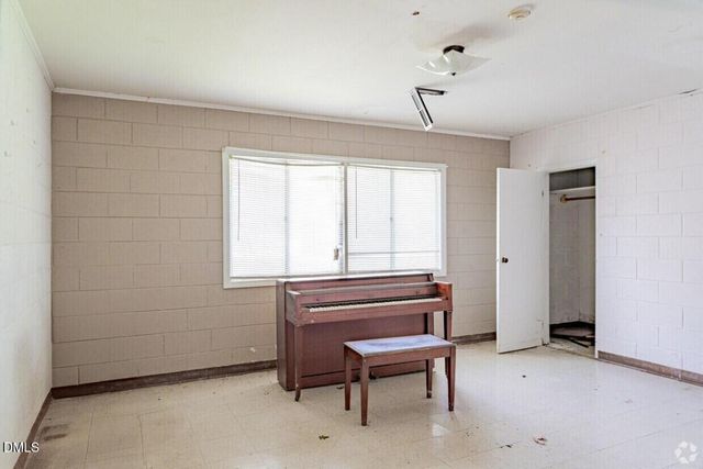 306 S Allen Road, Wake Forest, NC 27587