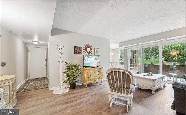 3841 SAINT BARNABAS RD #T1, Suitland, MD 20746