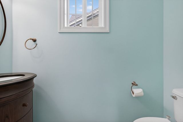 12 Old County Rd, Salisbury, MA 01952
