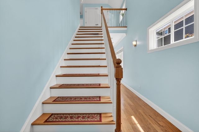 12 Old County Rd, Salisbury, MA 01952