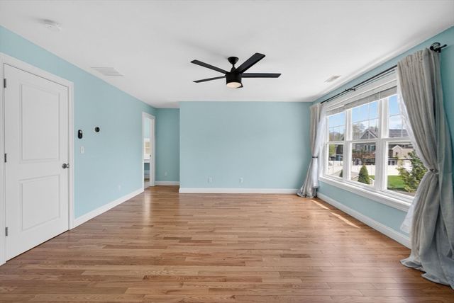 12 Old County Rd, Salisbury, MA 01952