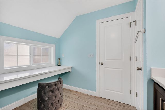 12 Old County Rd, Salisbury, MA 01952