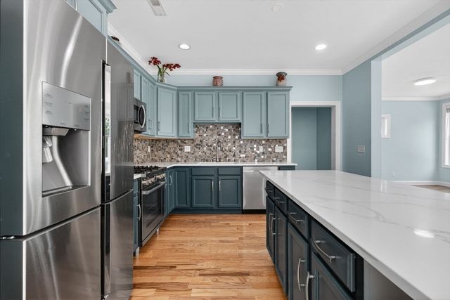 12 Old County Rd, Salisbury, MA 01952