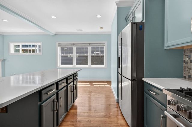 12 Old County Rd, Salisbury, MA 01952