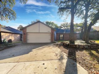 3605 Bayshore Drive, Arlington, TX 76016