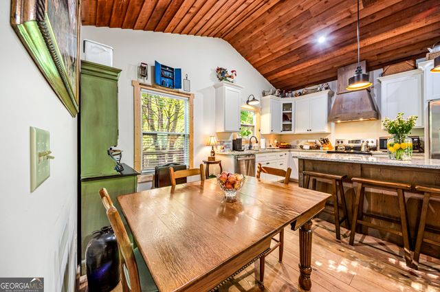 45 Hall Lane, Clayton, GA 30525