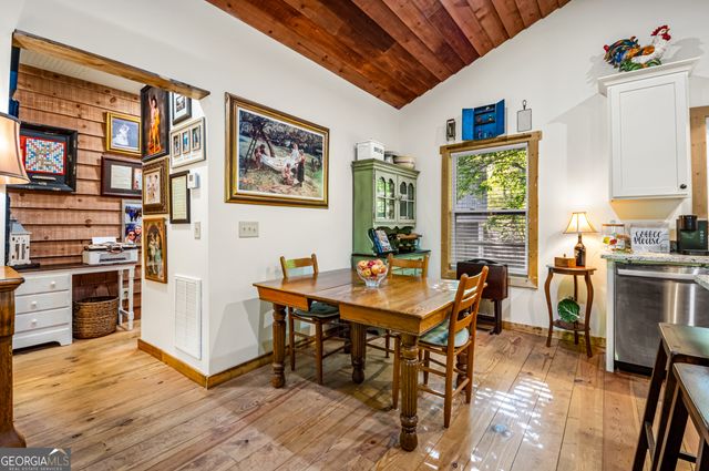 45 Hall Lane, Clayton, GA 30525