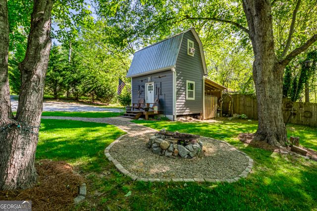 45 Hall Lane, Clayton, GA 30525