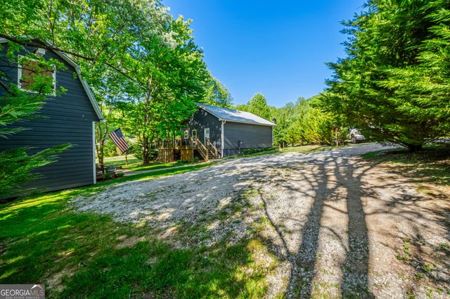 45 Hall Lane, Clayton, GA 30525