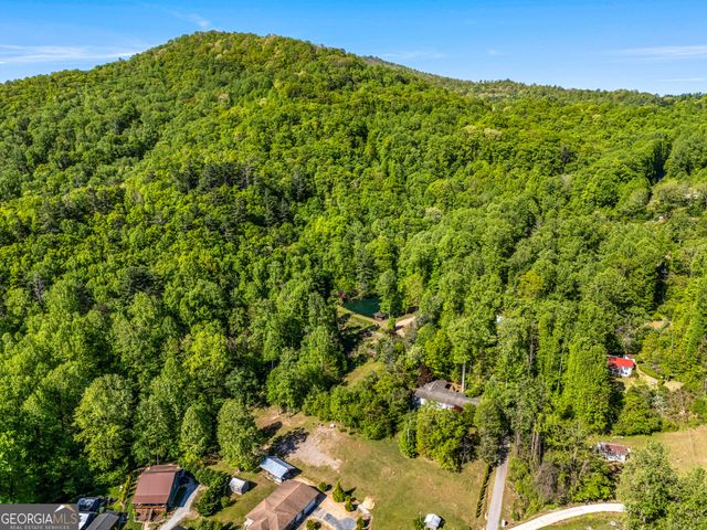 45 Hall Lane, Clayton, GA 30525