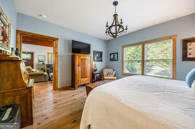 45 Hall Lane, Clayton, GA 30525