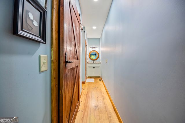 45 Hall Lane, Clayton, GA 30525