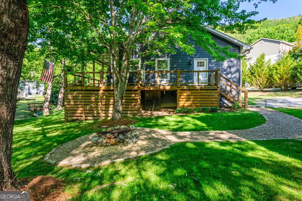 45 Hall Lane, Clayton, GA 30525