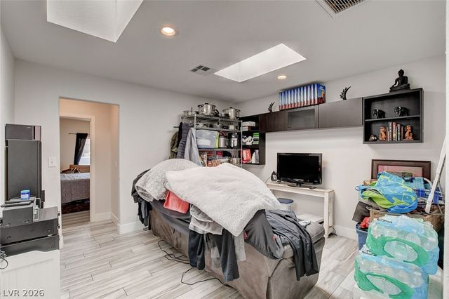 4442 Via San Rafael, Las Vegas, NV 89103