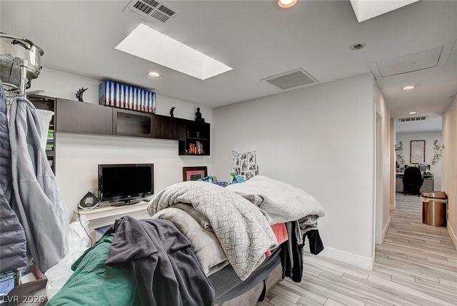 4442 Via San Rafael, Las Vegas, NV 89103