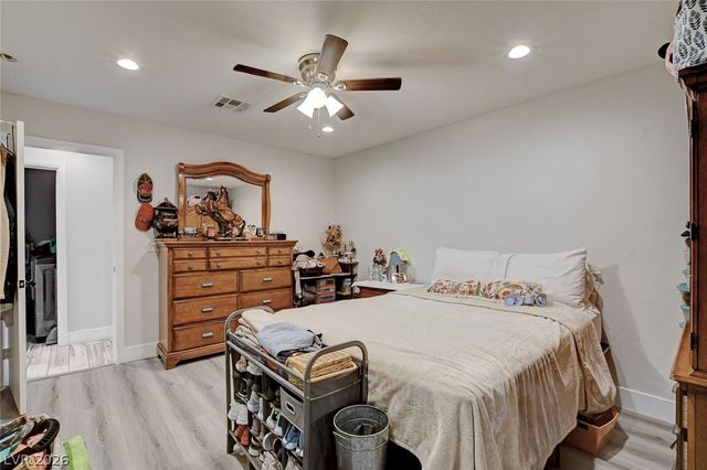 4442 Via San Rafael, Las Vegas, NV 89103