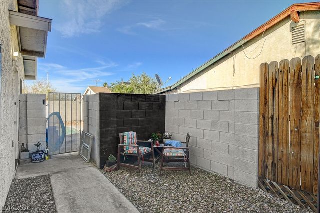 4442 Via San Rafael, Las Vegas, NV 89103