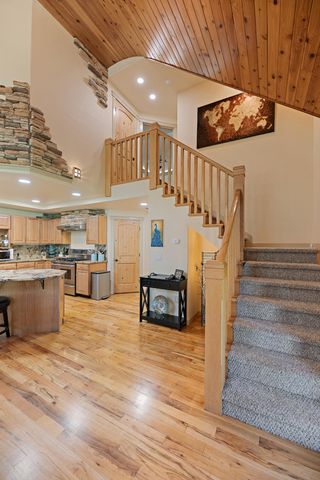 536 Rogue Air Drive, Shady Cove, OR 97539