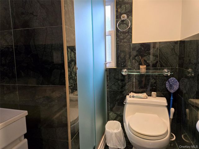 183 N Cottage Street, North Valley Stream, NY 11580