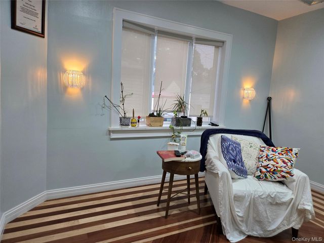 183 N Cottage Street, North Valley Stream, NY 11580