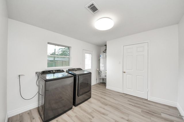 10227 Metronome Drive, Houston, TX 77043