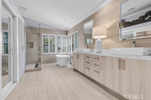 25432 Nottingham Court, Laguna Hills, CA 92653