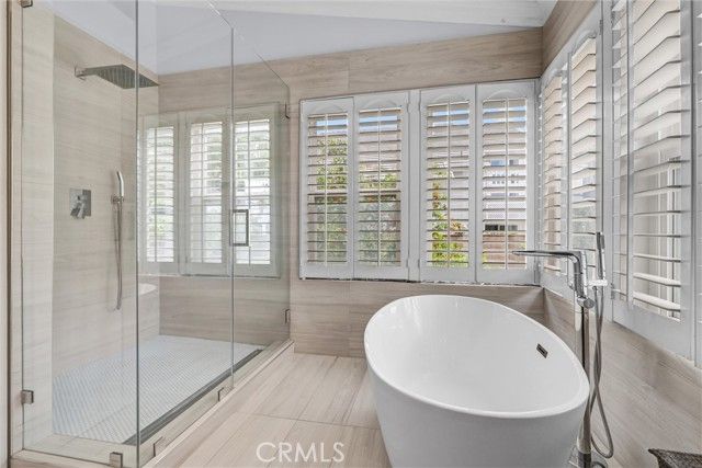 25432 Nottingham Court, Laguna Hills, CA 92653