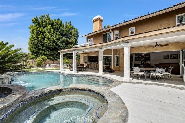 25432 Nottingham Court, Laguna Hills, CA 92653