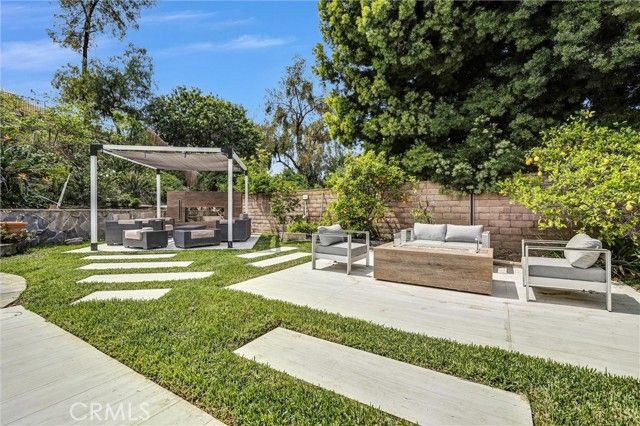 25432 Nottingham Court, Laguna Hills, CA 92653