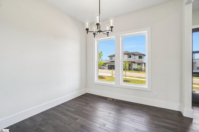 44 Village Crest Drive, Greenville, SC 29607