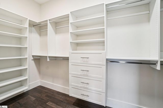 44 Village Crest Drive, Greenville, SC 29607