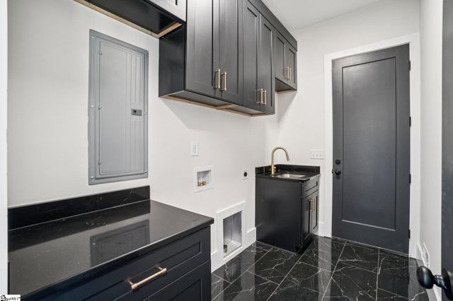 44 Village Crest Drive, Greenville, SC 29607