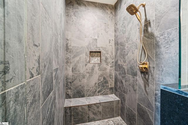 44 Village Crest Drive, Greenville, SC 29607