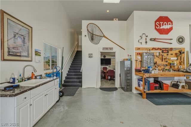 3501 Mallard Avenue, Pahrump, NV 89048