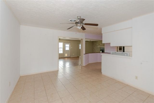 118 Driftwood Dr, Portland, TX 78374
